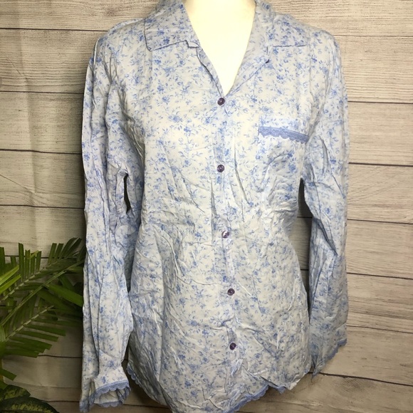 Victoria's Secret Other - Victoria’s Secret | Blue Floral Pajama Top